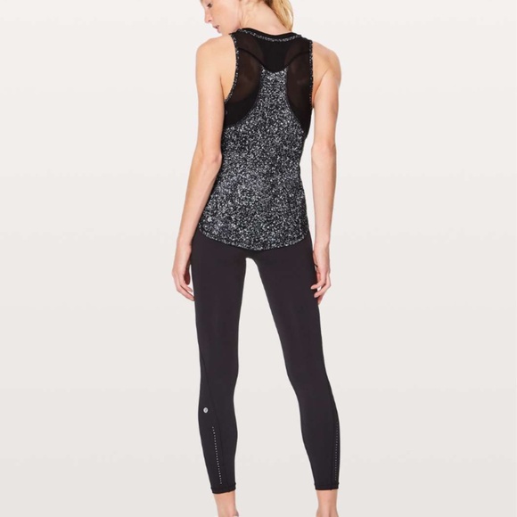 Lululemon Sculpt Tank II Splatter Black and White Racerback Tank • size small - Picture 3 of 10